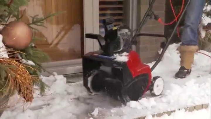 新春値下げ 電動パワーショベル Toro 電動除雪機 生活家電 掃除機 生活